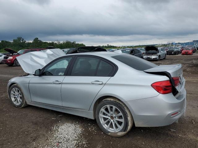 WBA8A3C52JA491785 - 2018 BMW 320 XI SILVER photo 2