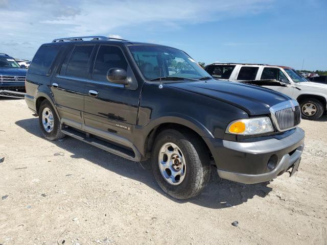 5LMPU28A0XLJ17820 - 1999 LINCOLN NAVIGATOR შავი ფოტო 4