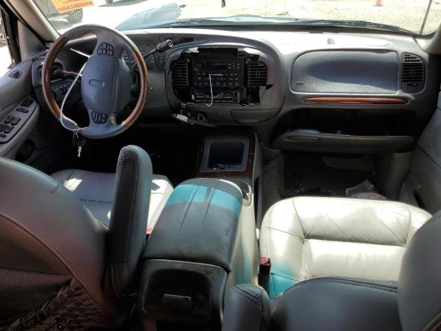 5LMPU28A0XLJ17820 - 1999 LINCOLN NAVIGATOR შავი ფოტო 8