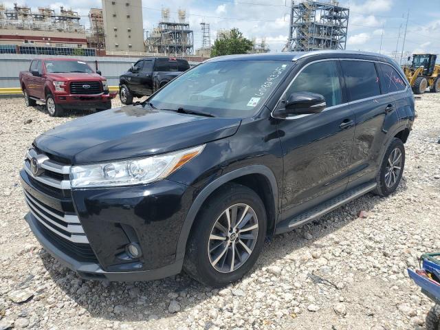 2019 TOYOTA HIGHLANDER SE, null