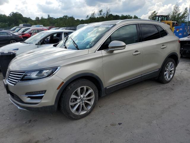 5LMCJ2D95HUL54706 - 2017 LINCOLN MKC SELECT Ոսկեգույն լուսանկար 1