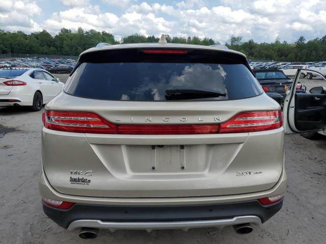 5LMCJ2D95HUL54706 - 2017 LINCOLN MKC SELECT Ոսկեգույն լուսանկար 6