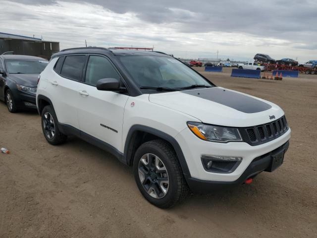 3C4NJDDB6JT210354 - 2018 JEEP COMPASS TRAILHAWK WHITE photo 4