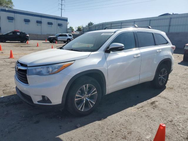 5TDKKRFH6GS176515 - 2016 TOYOTA HIGHLANDER XLE WHITE photo 1