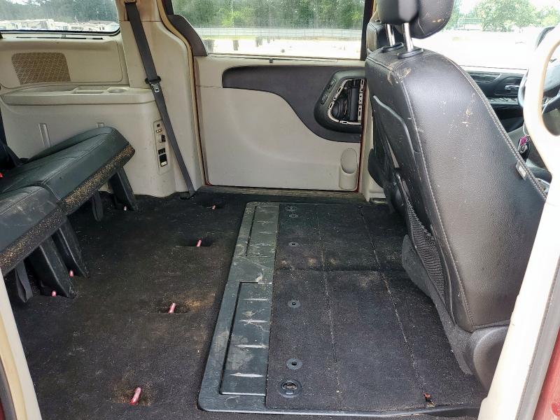 2C4RC1CG4GR200389 - 2016 CHRYSLER TOWN & COU TOURING L RED photo 11