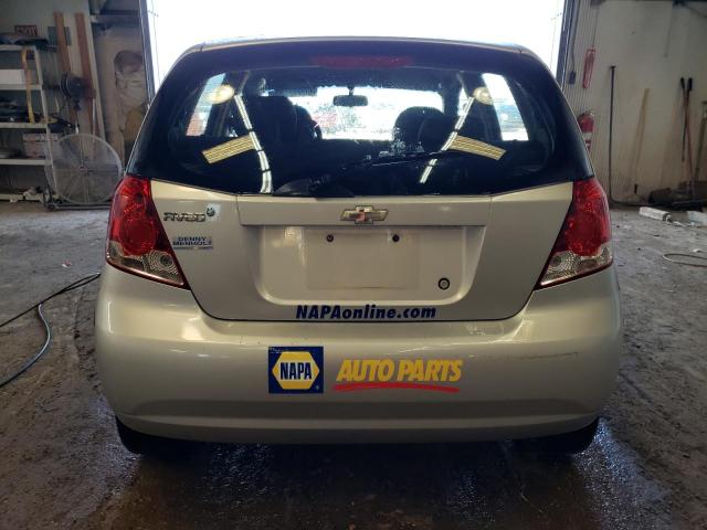 KL1TD66628B053998 - 2008 CHEVROLET AVEO BASE Gümüş foto 6