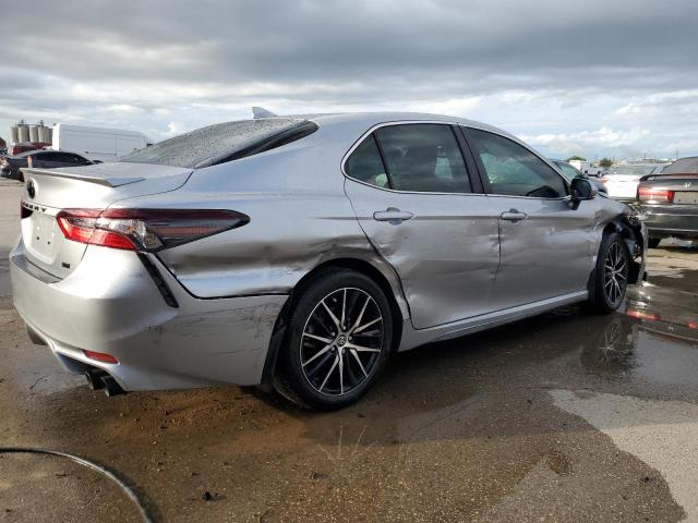 4T1T11AK3RU857284 - 2024 TOYOTA CAMRY SE NIGHT SHADE SILVER photo 3