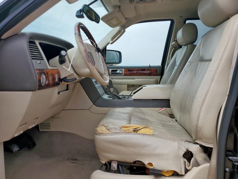 5LMFU27R54LJ41819 - 2004 LINCOLN NAVIGATOR BLACK photo 7