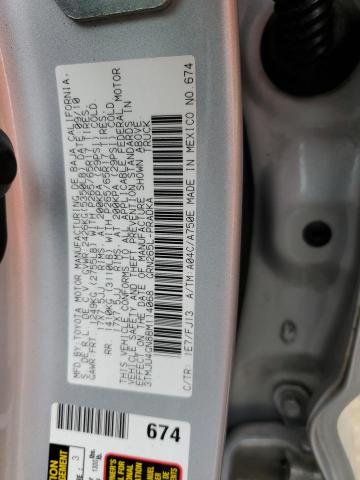 3TMJU4GN8BM114068 - 2011 TOYOTA TACOMA DOUBLE CAB PRERUNNER SILVER photo 12