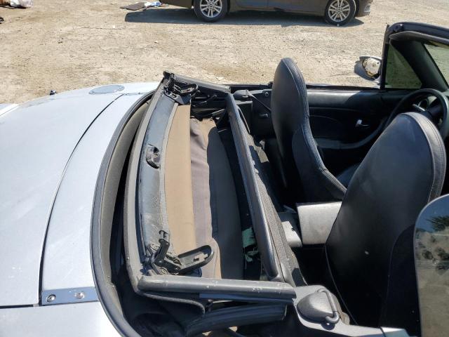 JM1NB353730301650 - 2003 MAZDA MX-5 MIATA BASE SILVER photo 10