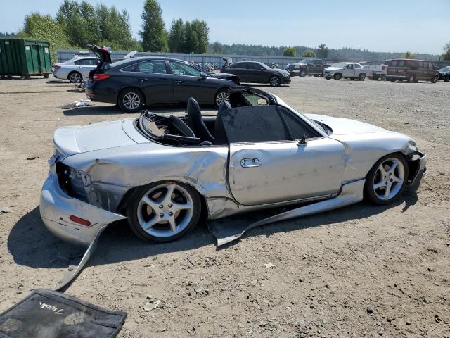 JM1NB353730301650 - 2003 MAZDA MX-5 MIATA BASE SILVER photo 3