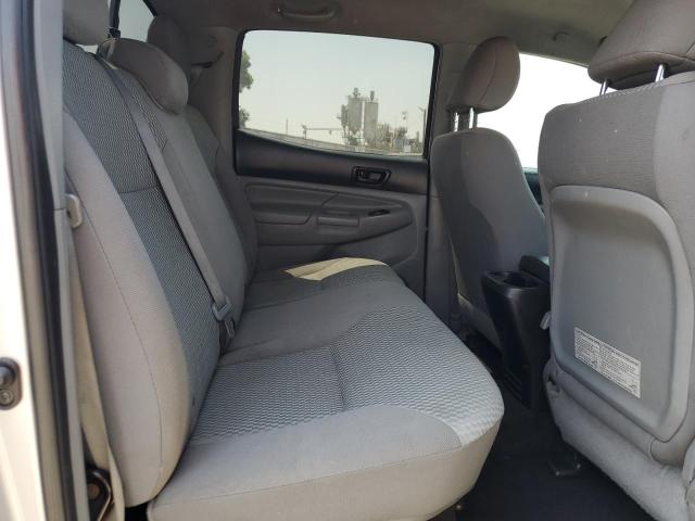 5TFJX4GN4DX020984 - 2013 TOYOTA TACOMA DOUBLE CAB Srebrny zdjęcie 10