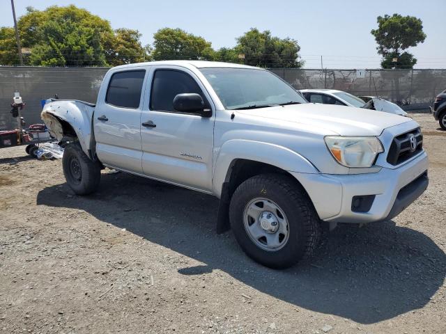 5TFJX4GN4DX020984 - 2013 TOYOTA TACOMA DOUBLE CAB Srebrny zdjęcie 4