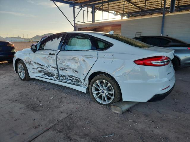 3FA6P0LU6KR137828 - 2019 FORD FUSION SE 白色 照片 2