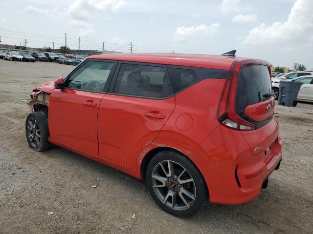 KNDJ63AU2L7052859 - 2020 KIA SOUL GT LINE RED photo 2