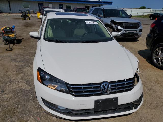 1VWCP7A36DC143773 - 2013 VOLKSWAGEN PASSAT SEL WHITE photo 5