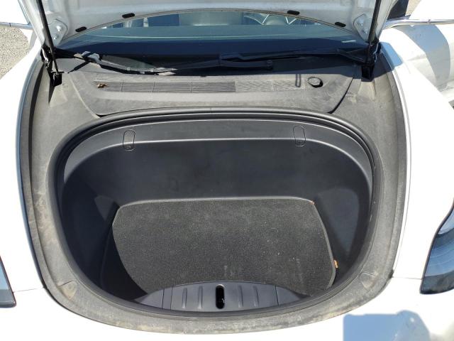 5YJ3E1EB2KF442345 - 2019 TESLA MODEL 3 თეთრი ფოტო 11