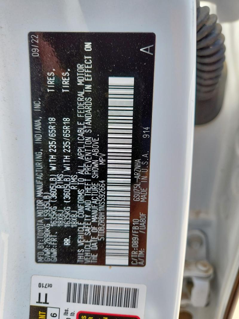 5TDBZRBH1NS592664 - 2022 TOYOTA HIGHLANDER L WHITE photo 13