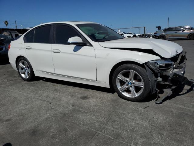 WBA3C1C56DF438412 - 2013 BMW 328 I SULEV WHITE photo 4