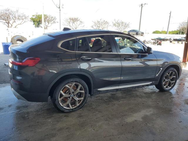 5UX33DT09R9V05694 - 2024 BMW X4 XDRIVE30I GRAY photo 3