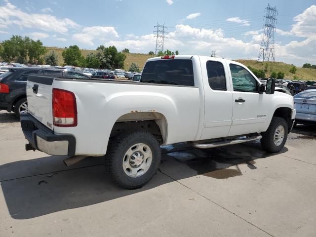 1GT5K0BG5AZ185654 - 2010 GMC SIERRA K2500 SLE WHITE photo 3