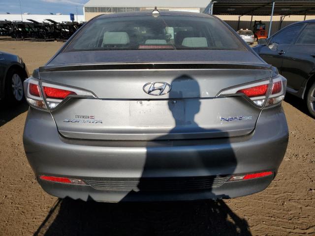 KMHE24L13HA057385 - 2017 HYUNDAI SONATA HYBRID GRAY photo 6