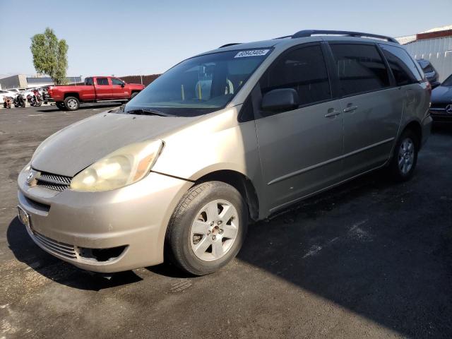 2004 TOYOTA SIENNA CE, 