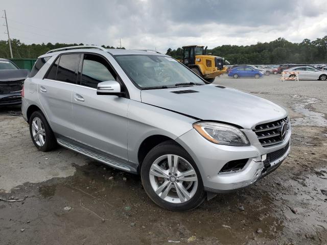 4JGDA5HB6FA465902 - 2015 MERCEDES-BENZ ML 350 4MATIC SILVER photo 4