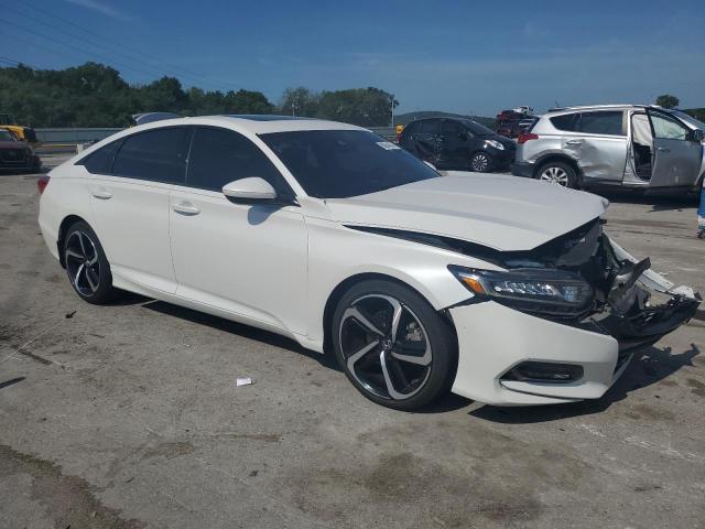 1HGCV2F36JA008726 - 2018 HONDA ACCORD SPORT WHITE photo 4