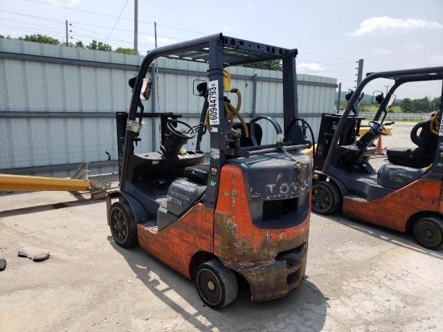 69137 - 2015 TOYOTA FORKLIFT Նարնջագույն լուսանկար 3