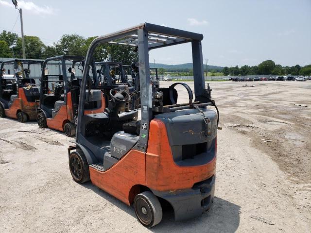 32551 - 2011 TOYOTA FORKLIFT ORANGE photo 3