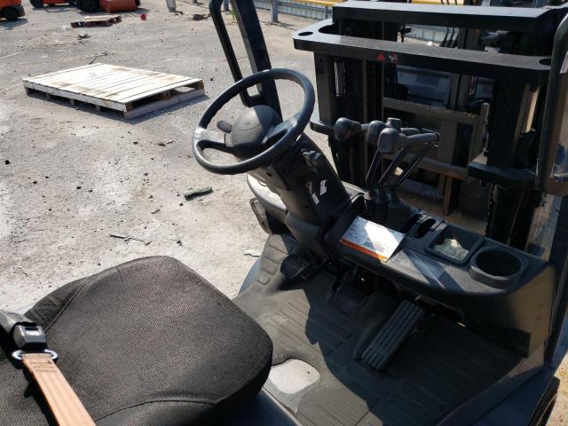 68490 - 2015 TOYOTA FORKLIFT Помаранчевий фото 5