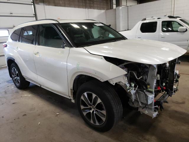 5TDHZRBH6MS082481 - 2021 TOYOTA HIGHLANDER XLE Weiß Foto 4