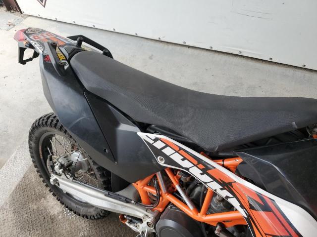 VBKLET405JM720252 - 2018 KTM 690 ENDURO R ORANGE photo 6