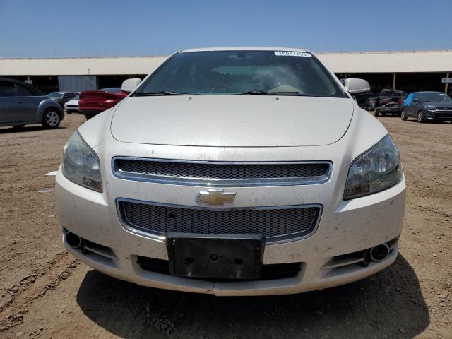 1G1ZE5E74AF120600 - 2010 CHEVROLET MALIBU LTZ أبيض صورة 5