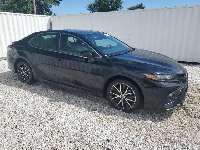 4T1G11AK3RU888570 - 2024 TOYOTA CAMRY SE NIGHT SHADE BLACK photo 4