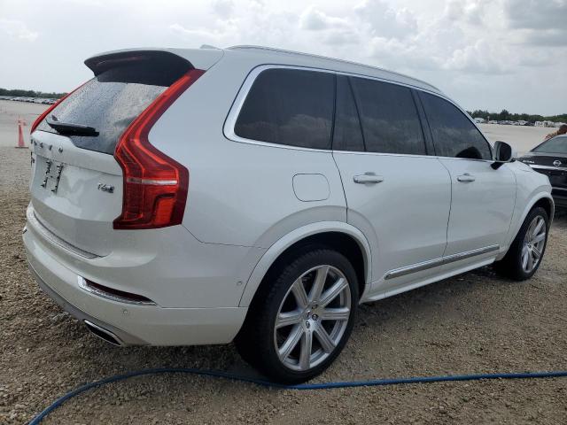 YV4A22PL5J1215070 - 2018 VOLVO XC90 T6 WHITE photo 3