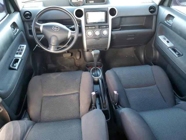 JTLKT324964035143 - 2006 TOYOTA SCION XB MAROON photo 8