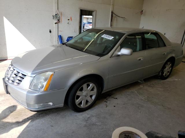 1G6KD57YX8U137766 - 2008 CADILLAC DTS SILVER photo 1