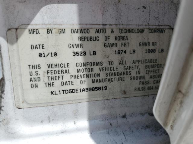 KL1TD5DE1AB085819 - 2010 CHEVROLET AVEO LS თეთრი ფოტო 12