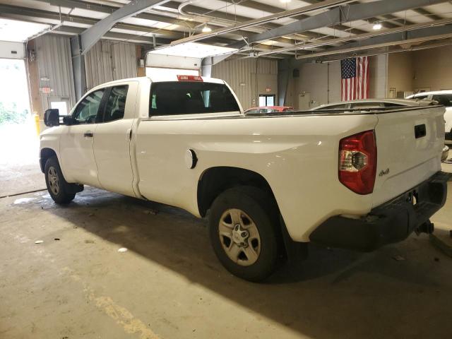 5TFCY5F12GX020643 - 2016 TOYOTA TUNDRA DOUBLE CAB SR/SR5 WHITE photo 2