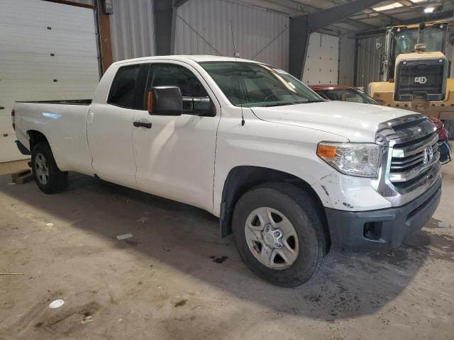 5TFCY5F12GX020643 - 2016 TOYOTA TUNDRA DOUBLE CAB SR/SR5 WHITE photo 4