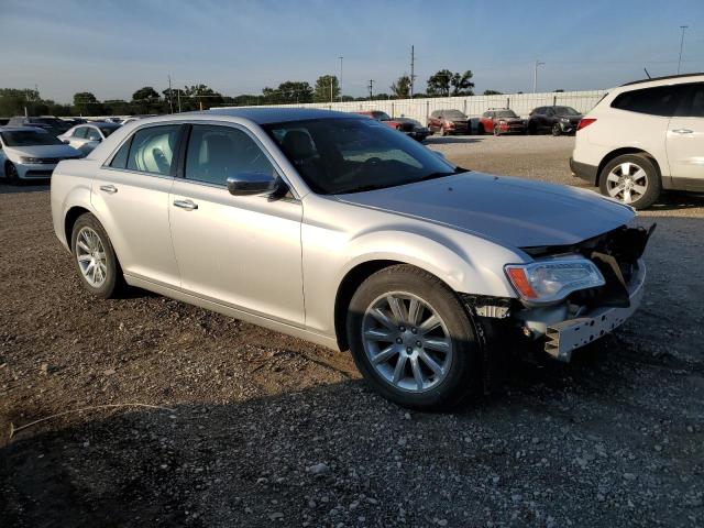 2C3CCACG0CH265850 - 2012 CHRYSLER 300 LIMITED SILVER photo 4