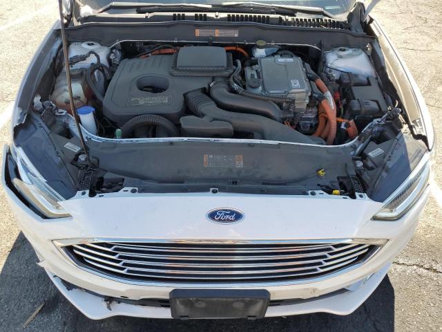 3FA6P0PU4JR110510 - 2018 FORD FUSION SE PHEV WHITE photo 11