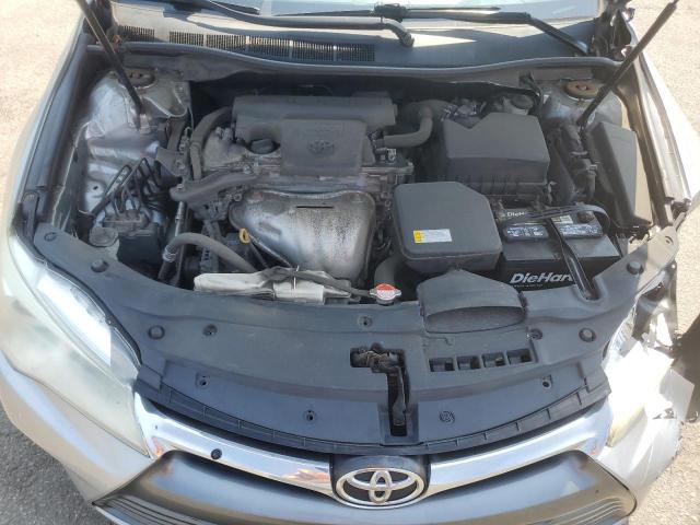 4T4BF1FK0GR532939 - 2016 TOYOTA CAMRY LE 银色 照片 11