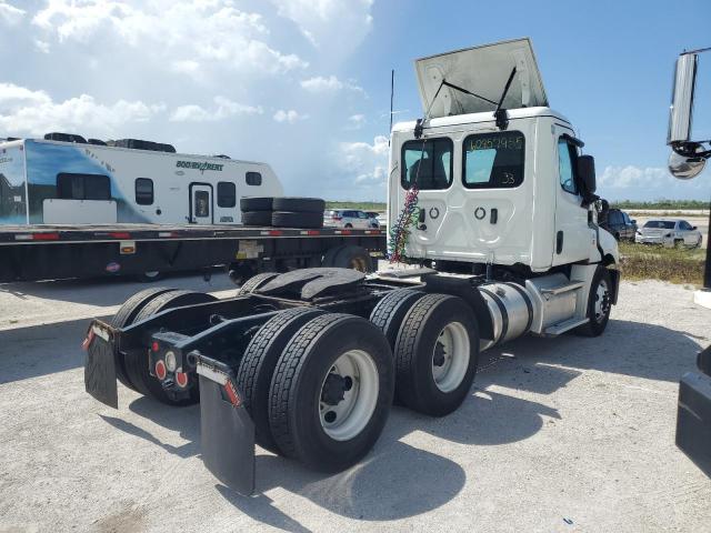 3AKJHLDV4LSMD3191 - 2020 FREIGHTLINER CASCADIA 1 白色 照片 4