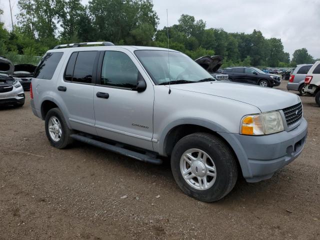 1FMZU72E82UA66462 - 2002 FORD EXPLORER XLS SILVER photo 4