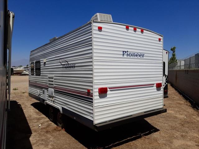 1EB1T182641593529 - 2004 PION TRAILER WHITE photo 3