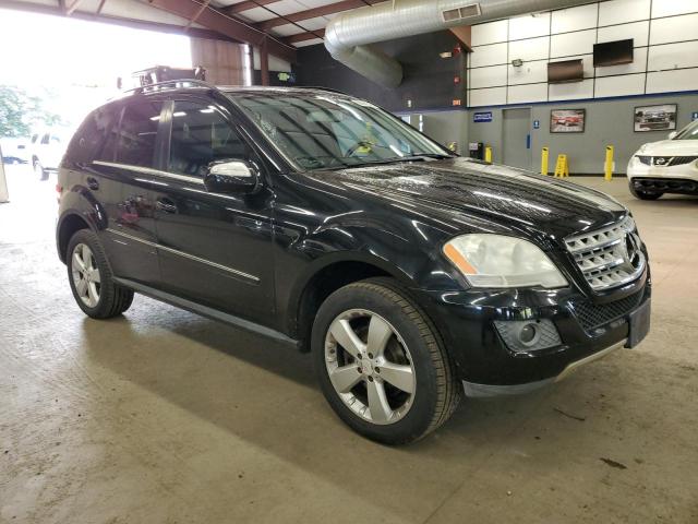 4JGBB8GB2AA595160 - 2010 MERCEDES-BENZ ML 350 4MATIC BLACK photo 4
