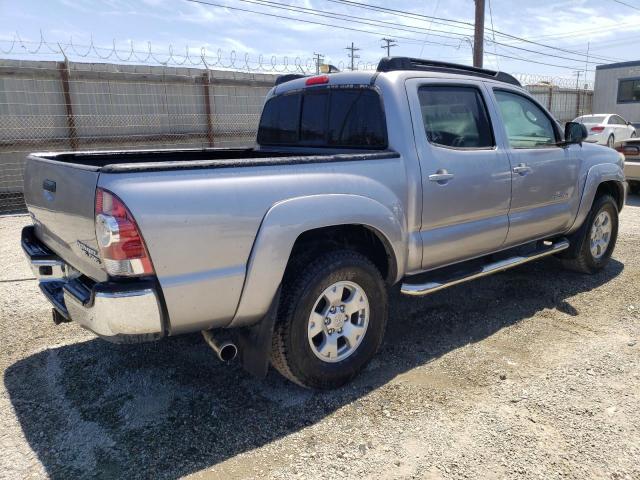 5TFJU4GN1FX079521 - 2015 TOYOTA TACOMA DOUBLE CAB PRERUNNER SILVER photo 3